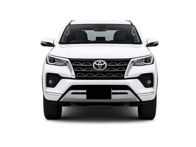 2024 Toyota Fortuner 2.7 V